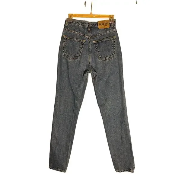 Gap Vintage Classic Fit High Waisted Jeans in Medium Wash. Size 8 Long - Picture 2 of 5